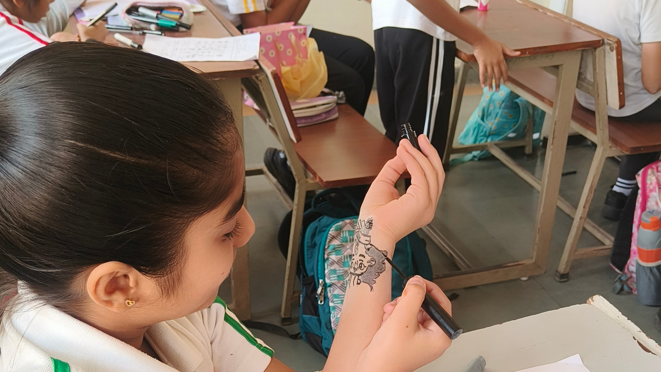 Mehandi / Tattoo Competition (Std V)